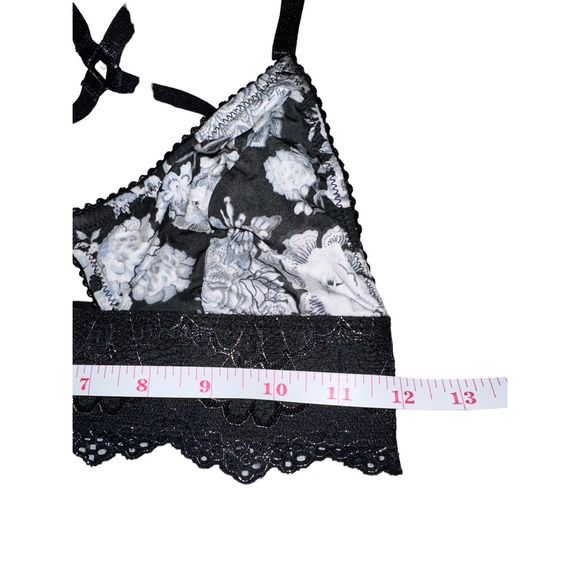 New Madalynn for Out From Outfitters Dawson Cutout Bra XS - Picture 12 of 12